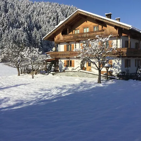 Wiesenhof Fügen
