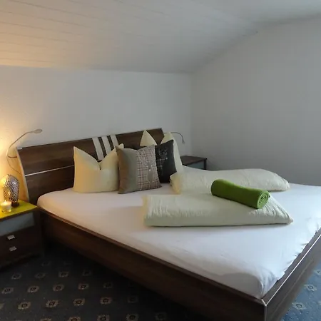 Apartment Wiesenhof Fuegen