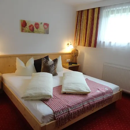 Apartment Wiesenhof Fuegen