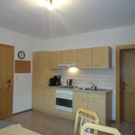 Wiesenhof Фюген