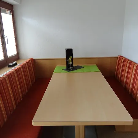 Wiesenhof Фюген